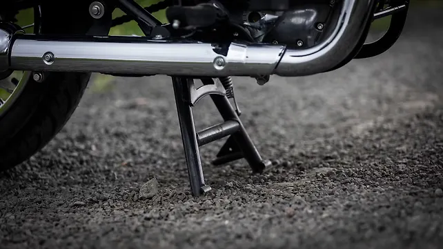 Royal Enfield 2021 Classic 350 Main Stand