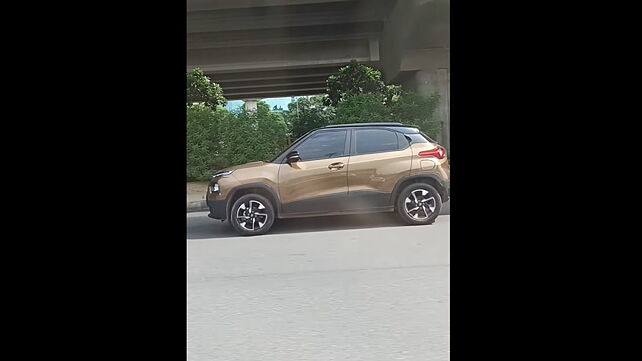 Tata Punch spotted in two new colours