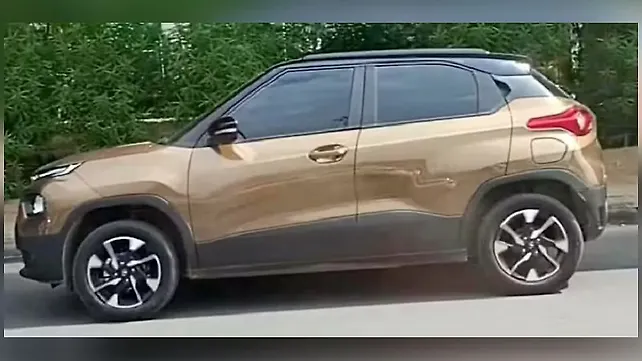 Tata Punch spotted in two new colours - CarWale