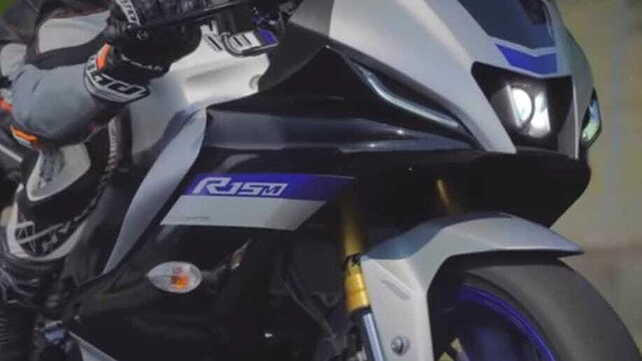 New Yamaha YZF-R15 V4.0 launched in India at Rs 1,67,800