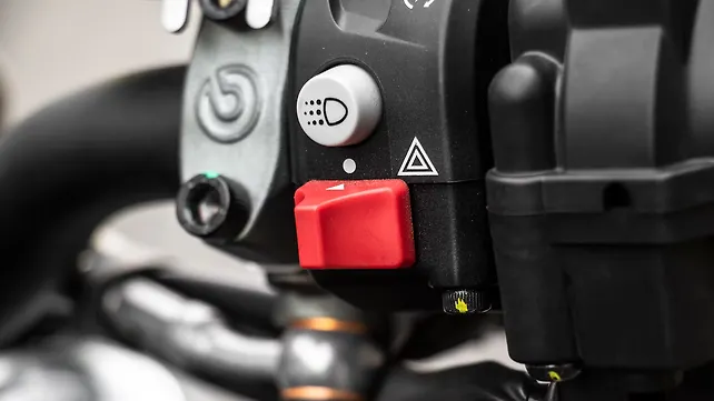 glamour bs6 360 view