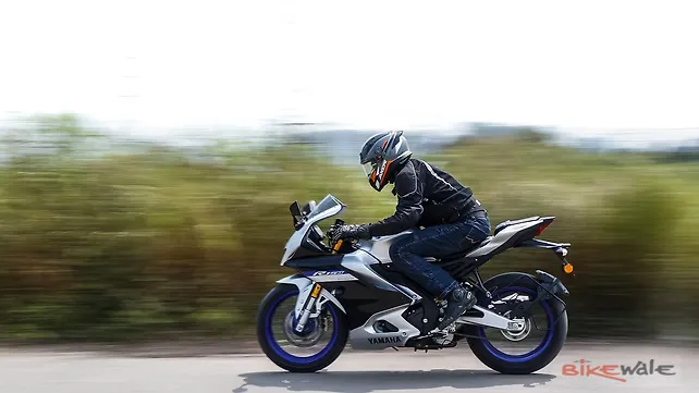Yamaha YZF R15 V4: First Ride Review - BikeWale