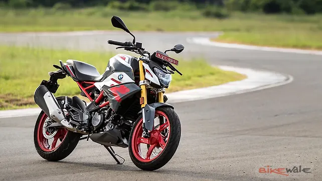 Hero Xtreme 160R Left Front Three Quarter