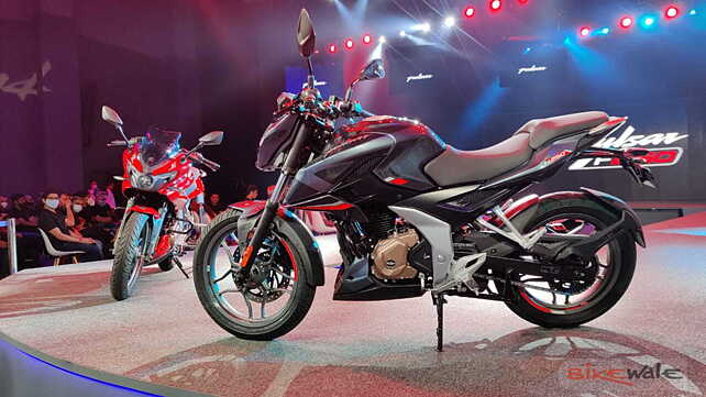 Bajaj Pulsar F250 and Pulsar N250 dispatches to start from 10 November