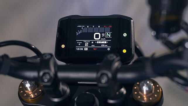 TFT / Instrument Cluster