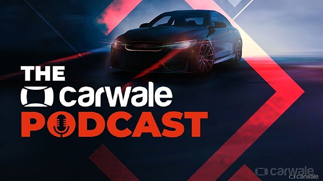 Driving the Maruti Suzuki Vitara Brezza and the Hyundai i20 DCT at CarWale Track Day 2021: The CarWale Podcast