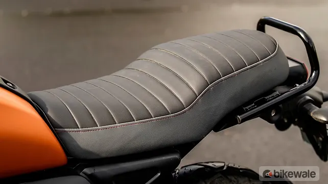 Yamaha FZ X Seat