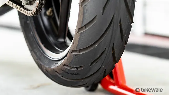 TVS Apache RR310 Rear Tyre TVS Apache RR310 Rear Tyre