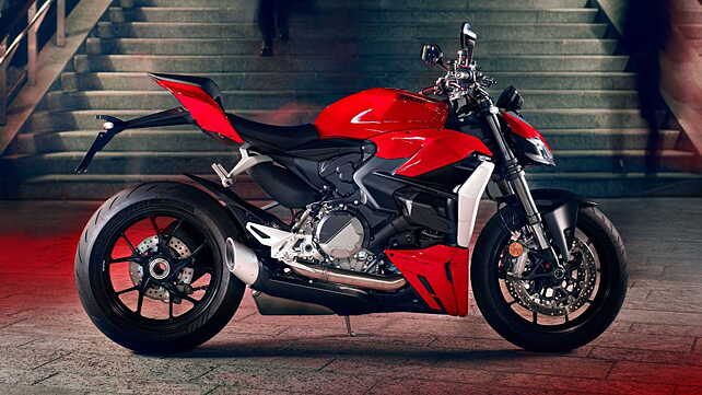 India-bound Ducati Streetfighter V2 Unveiled! - BikeWale