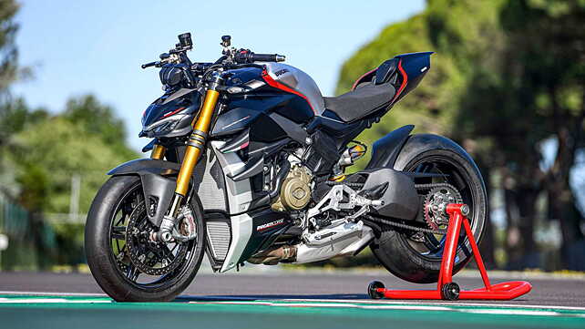 Top-spec Ducati Streetfighter V4 SP unveiled!