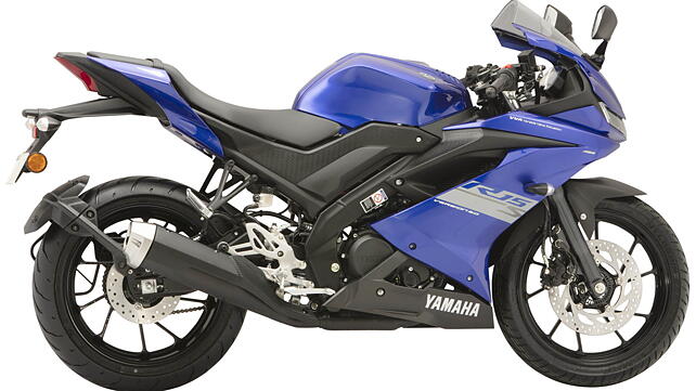 Yamaha YZF R15 V4 Right Side View