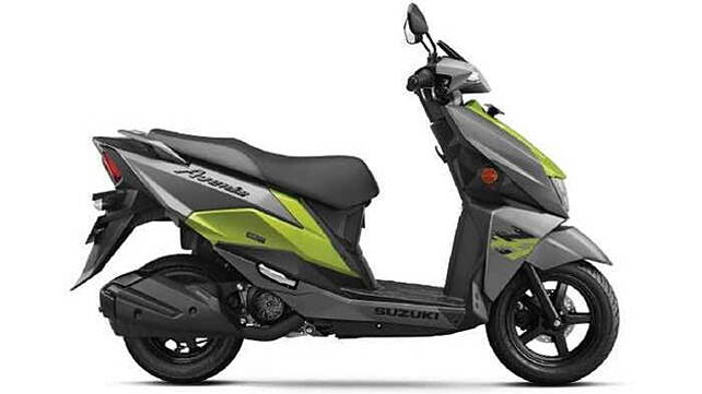 Suzuki Avenis 125 Right Side View