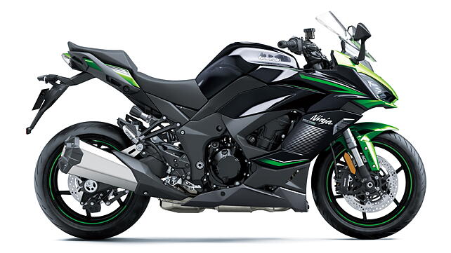 Kawasaki Ninja 1000 Right Side View