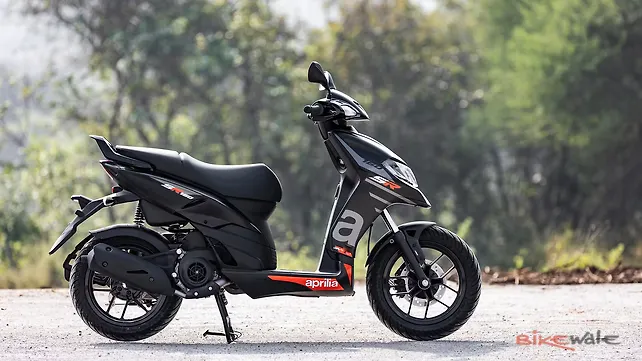Aprilia SR 160 Right Side View