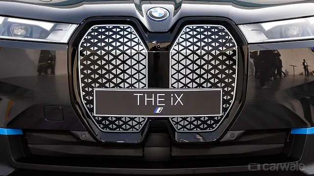 BMW iX Price - Images, Colours & Reviews - CarWale