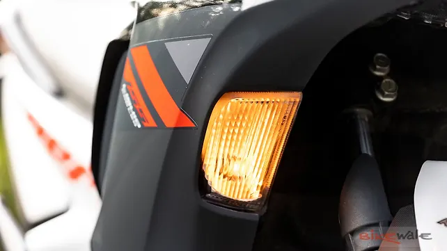 Yamaha Aerox 155 Front Turn Indicators