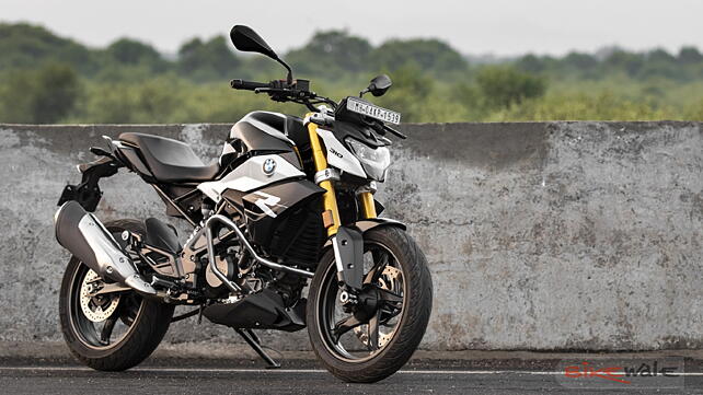 BMW G 310 R Right Front Three Quarter