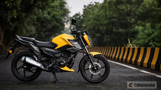 TVS Raider 125 Right Side View