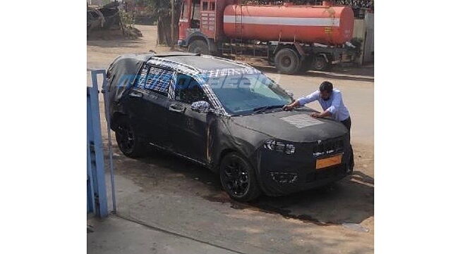Jeep Meridian three-row SUV spied again; to get a panoramic sunroof?