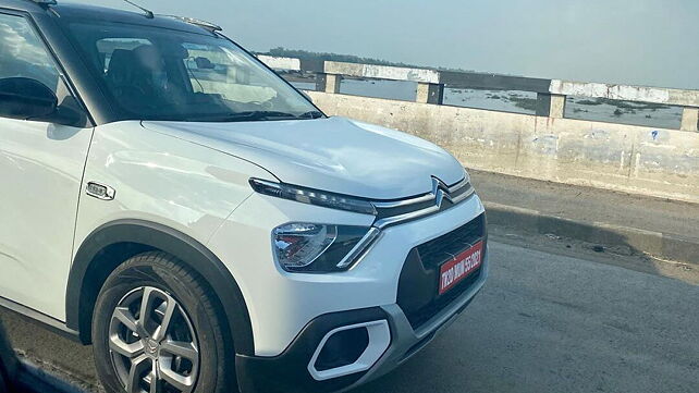 Citroen C3 spotted sans camouflage; to be launched this year