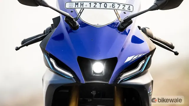 Yamaha R15 V4 Head Light