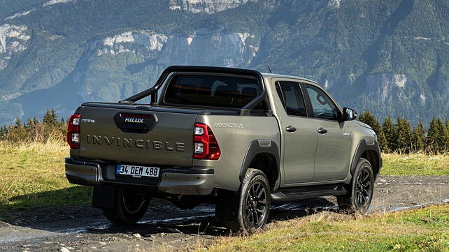 Toyota Hilux to be introduced in India tomorrow | CarTrade