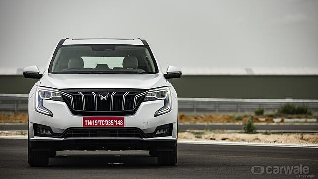 Mahindra XUV700 AX7 Luxury Waiting Period Extends To Up To 18 Months mahindra-xuv700-ax7-luxury-waiting-period-extends-to-up-to-18-months