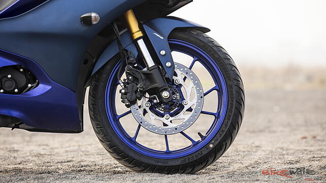 Yamaha YZF R15 V4 Front Suspension