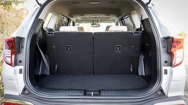Kia Carens Bootspace Kia Carens Bootspace