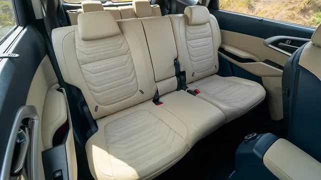 Kia Carens Second Row Seats