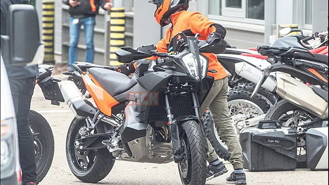 All-new KTM 890 Adventure S spotted! 