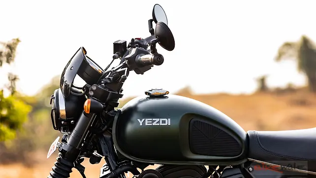 Yezdi Roadster Fuel Tank