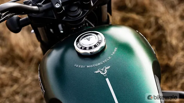 Yezdi Roadster Fuel Tank