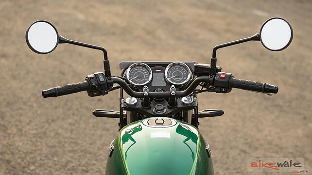 Kawasaki Z650RS Instrument Cluster