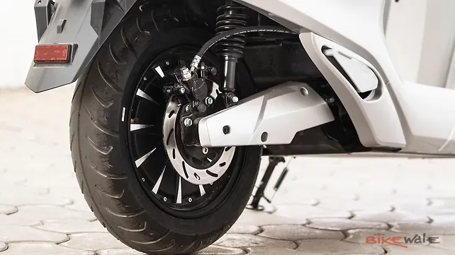 Bounce Infinity E1 Rear View