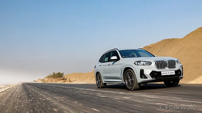 BMW X3 [2022-2025] Right Front Three Quarter