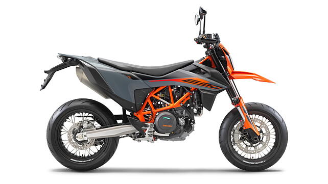 KTM  Right Rear Three Quarter