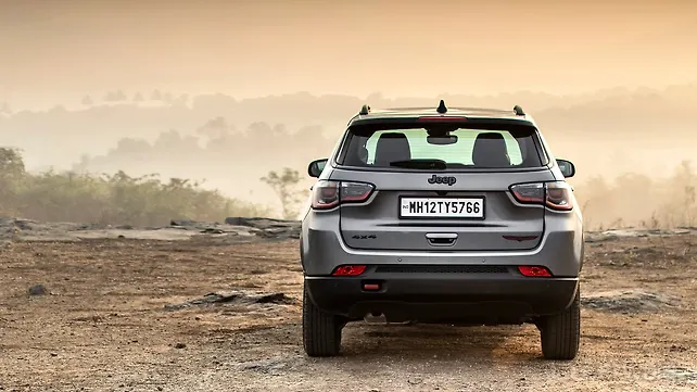 Jeep Compass Rear View Jeep Compass Rear View