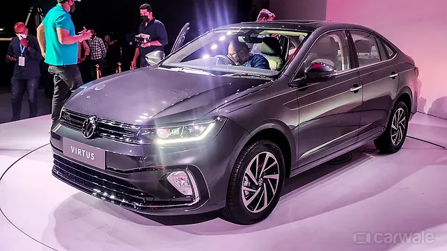 Volkswagen Virtus [2022-2023] Left Front Three Quarter