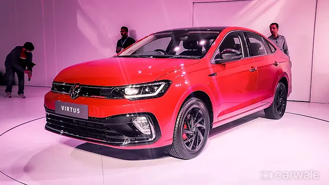 Volkswagen Virtus [2022-2023] Left Front Three Quarter