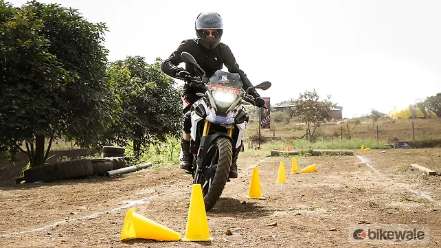 BMW G310 GS: 2021 BikeWale Off-Road Day Review - BikeWale