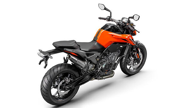 KTM 790 Duke Right Rear Three Quarter