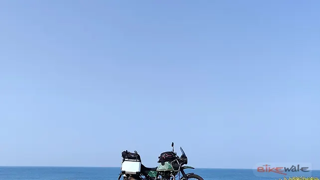 Royal Enfield Himalayan Right Rear Three Quarter Royal Enfield Himalayan Right Rear Three Quarter
