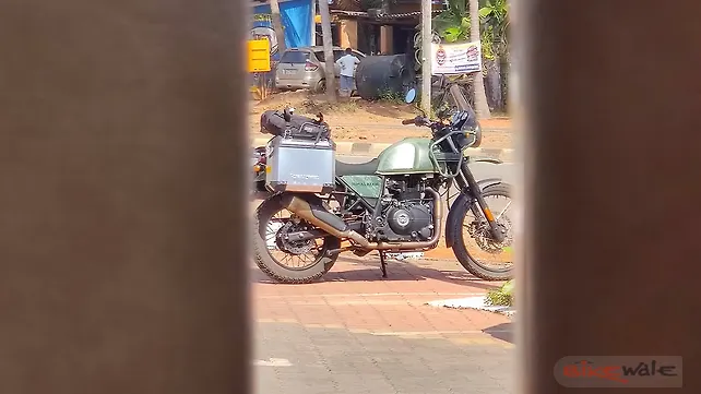 Royal Enfield Himalayan Right Side View Royal Enfield Himalayan Right Side View