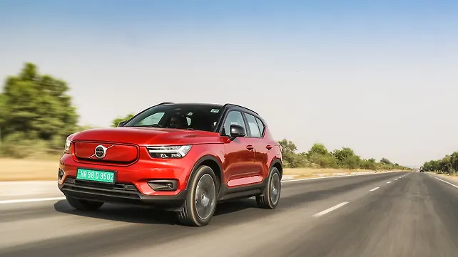 Volvo XC40 Recharge Right Front Three Quarter Volvo XC40 Recharge Right Front Three Quarter
