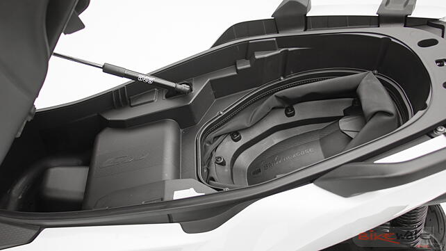 BMW C 400 GT Underseat Storage