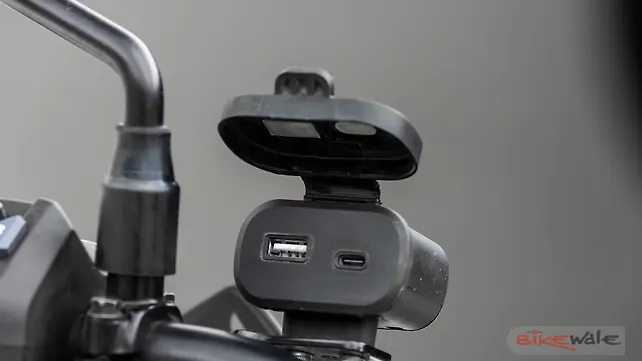 Yezdi Scrambler USB Charging Port Yezdi Scrambler USB Charging Port