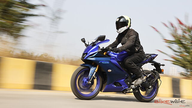 Yamaha YZF-R15 V4 now available in six colours