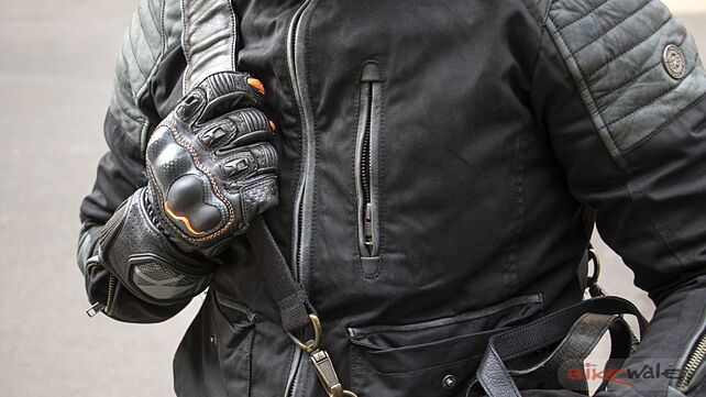 2021 Viaterra Grid V2 Full Gauntlet Motorcycle Riding Gloves Review: To ...