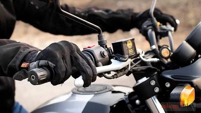 scram 411 front mudguard